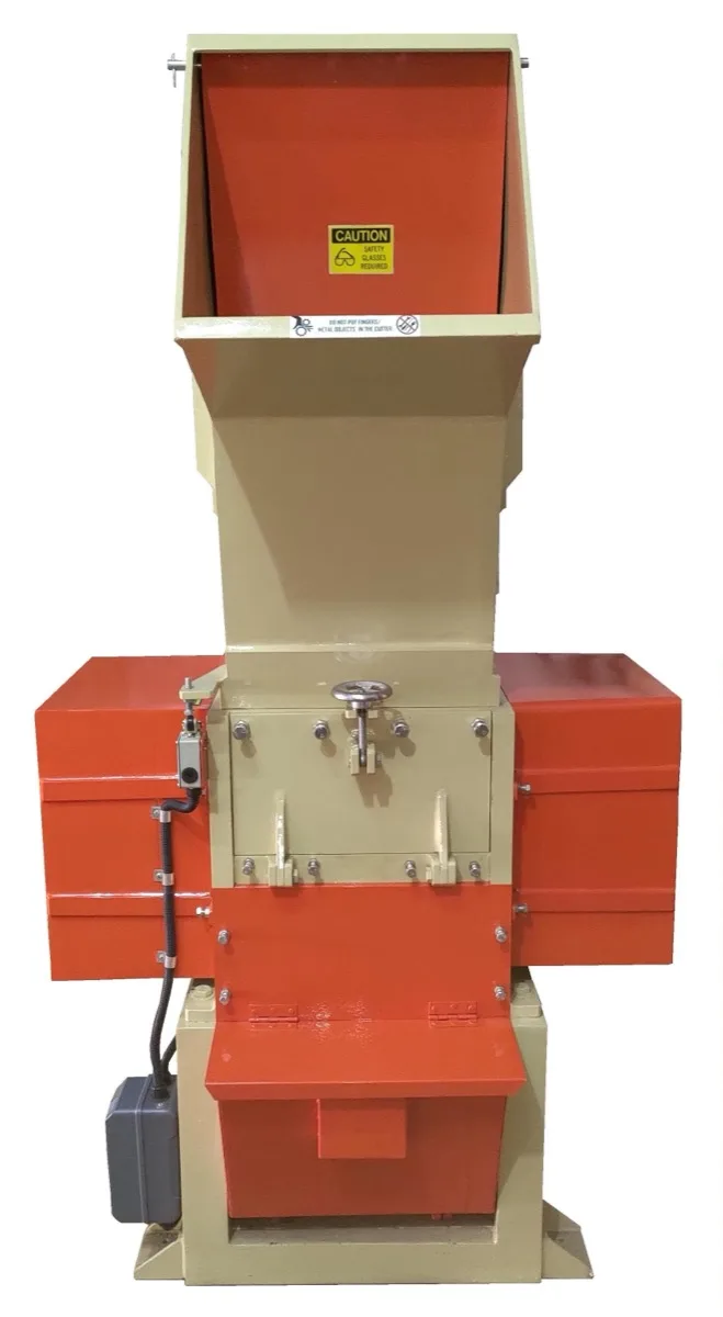 RE20 plastic waste machine — 250–400 kg/hr single-rotor machine with 20 inch throat for packaging waste